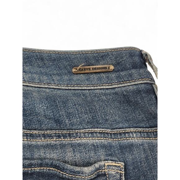 Carve Designs Organic Cotton Boyfriend Jeans Size 12‎ Mid Rise Cuffed Straight - Picture 3 of 5